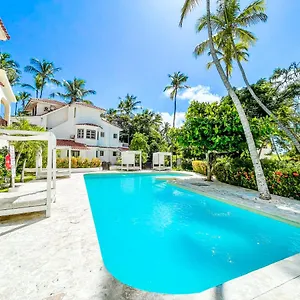 Hotel Caribbean Paradise Wifi Bavaro Club &